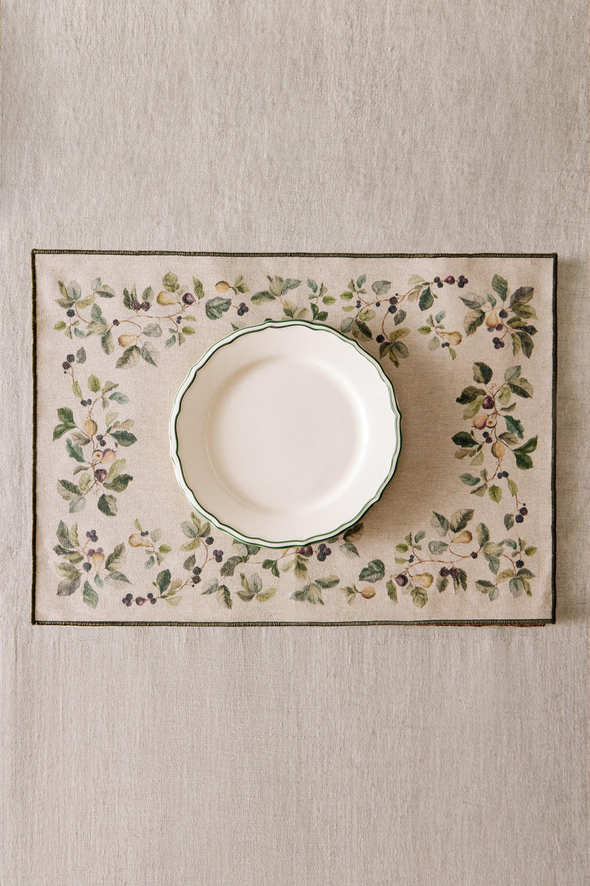 FRUIT PRINT PLACEMAT